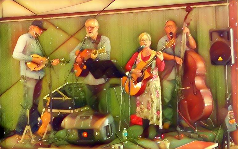 Big Fish is (L to R) Marty Brunkalla, Kent Fishburn, Deb Firak, Al Fife.
