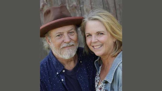 Wattle & Daub perform with an authentic acoustic voice rooted in their passion for the power of the folk tradition. Originating in 2014 from the heart of the midwest, northern Illinois, husband and wife singer-songwriters Tim and Susan Mocarski are dedicated to participation, social commentary, and entertainment.