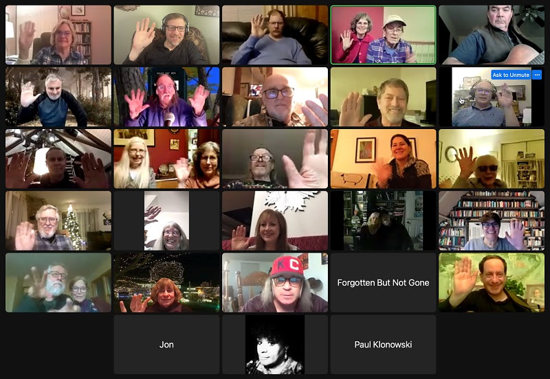 Every Saturday Virtual Open Mic, January 8, 2022, with 35 attending.